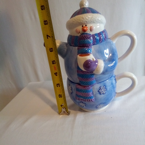 Christmas blue snowman teapot And cup . Beautiful Condition - Picture 7 of 12